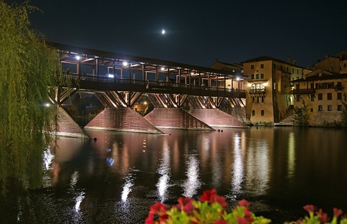 Immagine con ponte, fiume, luna, notturno, riflesso, luci, notte, acqua