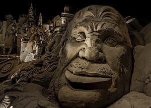 sabbia, occhi, sculture, scultura, naso, maschera, labbra, volto, notte, bocca, luci, capelli, faccia, personaggi, statue, statua, viso