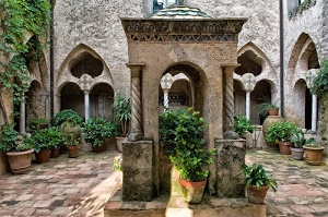 piante, archi, colonne, chiostro, verde, vasi, cortile, pozzo, foglie, interno