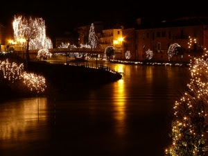 luci, notte, fiume, natale, riflessi, alberi, acqua, notturno, luminarie, oro, decorazioni