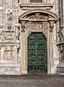 portale, statue, bronzo, portone, chiesa, porta, marmo, arco, verde, bassorilievi, statua