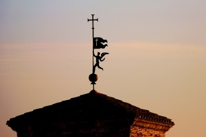 banderuola, tetto, croce, cielo, angelo, tramonto, controluce, sfera, sagoma, croci, bandiera, marrone, torre, silhouette
