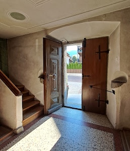 scala, porta, legno, ingresso, uscio, pavimento, gradini, portone, strada, casa, maniglia, scale, luce, marrone, aperta, scalini, corrimano, arco, ombre