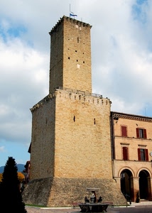 torre, fontana, nuvole, bandiera, castello, albero, palazzo, cielo, archi, portico, finestre