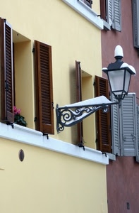 lampione, neve, finestre, persiane, giallo, finestra, scuri