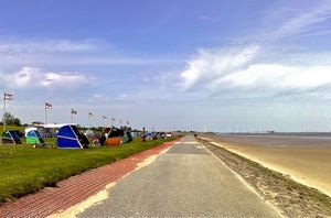 strada, tende, bandiere, nuvole, spiaggia, cielo, mare