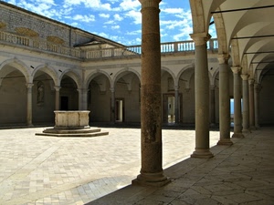 colonne, pozzo, nuvole, portico, archi, chiostro, cielo, porticato