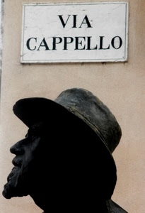 cappello, statua, via, barba, insegna, scritta, targa, metallo