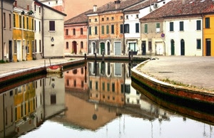 case, finestre, riflesso, acqua, canale, tetti, riflessi, barca, porte, fiume, comignoli, pali