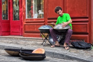 strada, artista, musicista, musica, strumenti, uomo, vetrine, marciapiede, suonare, verde, suonatore, rosso