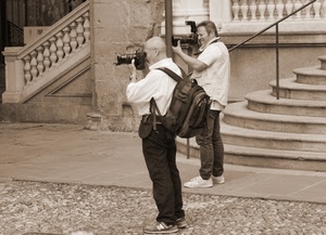 fotografi, due, zaino, scale, gradini, scala, seppia, uomini, ringhiera