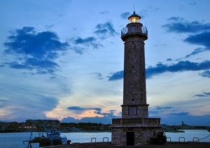 mare, cielo, nuvole, faro, barca, acqua, porto, tramonto, luce, ringhiera, porta, azzurro, barche, lampada, farò, peschereccio, luci