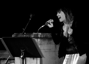 cantante, microfono, nero, spartito, bianconero, leggio, donna, microfoni