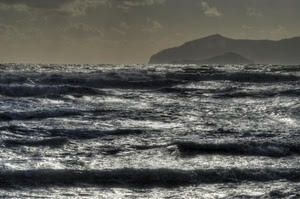 onde, mare, cielo, nuvole, mosso, montagne, acqua, grigio, burrasca, costa, schiuma, riflesso, promontorio, bianconero