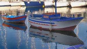 barche, riflessi, rosso, porto, bianco, acqua, riflesso, azzurro, blu, mare, imbarcazione